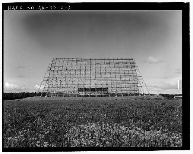 2. View of southerly DR 1 antenna looking north 25...