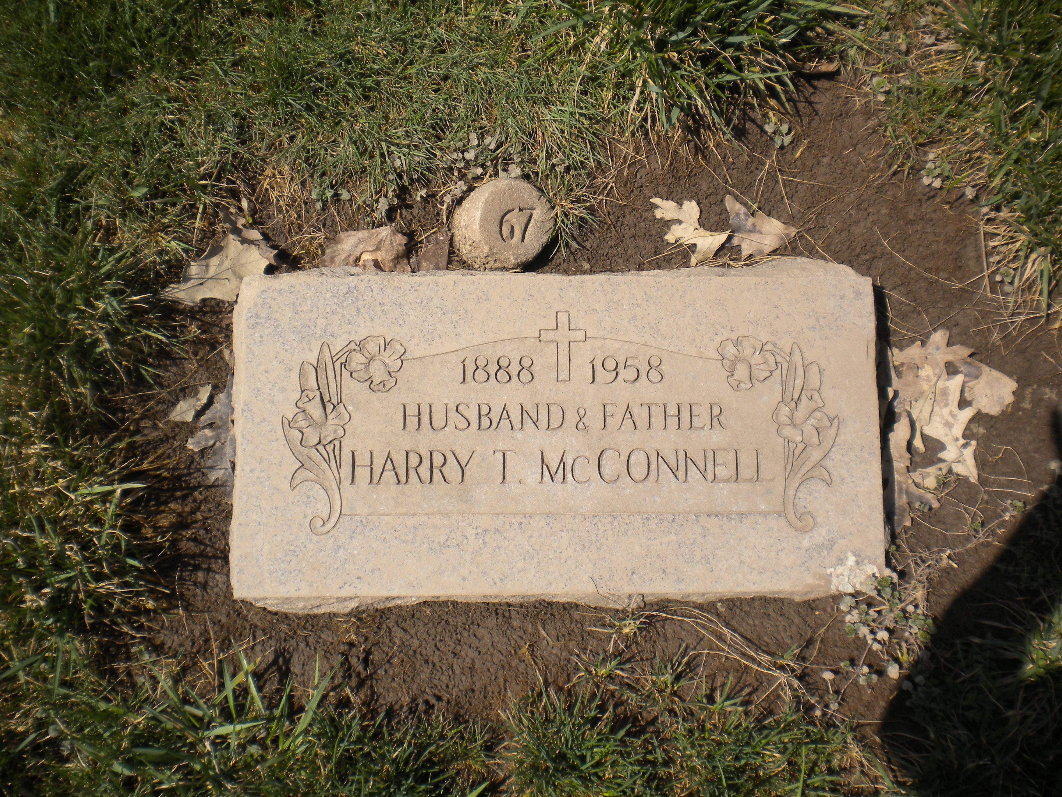 Harry T McConnell gravesite