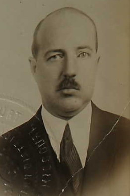 A photo of Frank Paxton