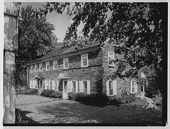 Mr. and Mrs. Eldredge Snyder, Carding Mill Farm,...