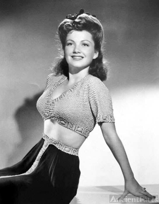 Anne Baxter facebook