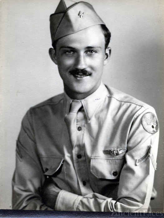 George F Thomas