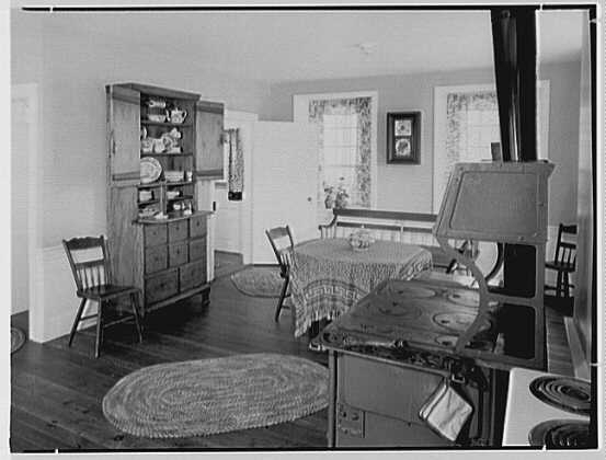 Mr. and Mrs. Eldredge Snyder, Carding Mill Farm,...