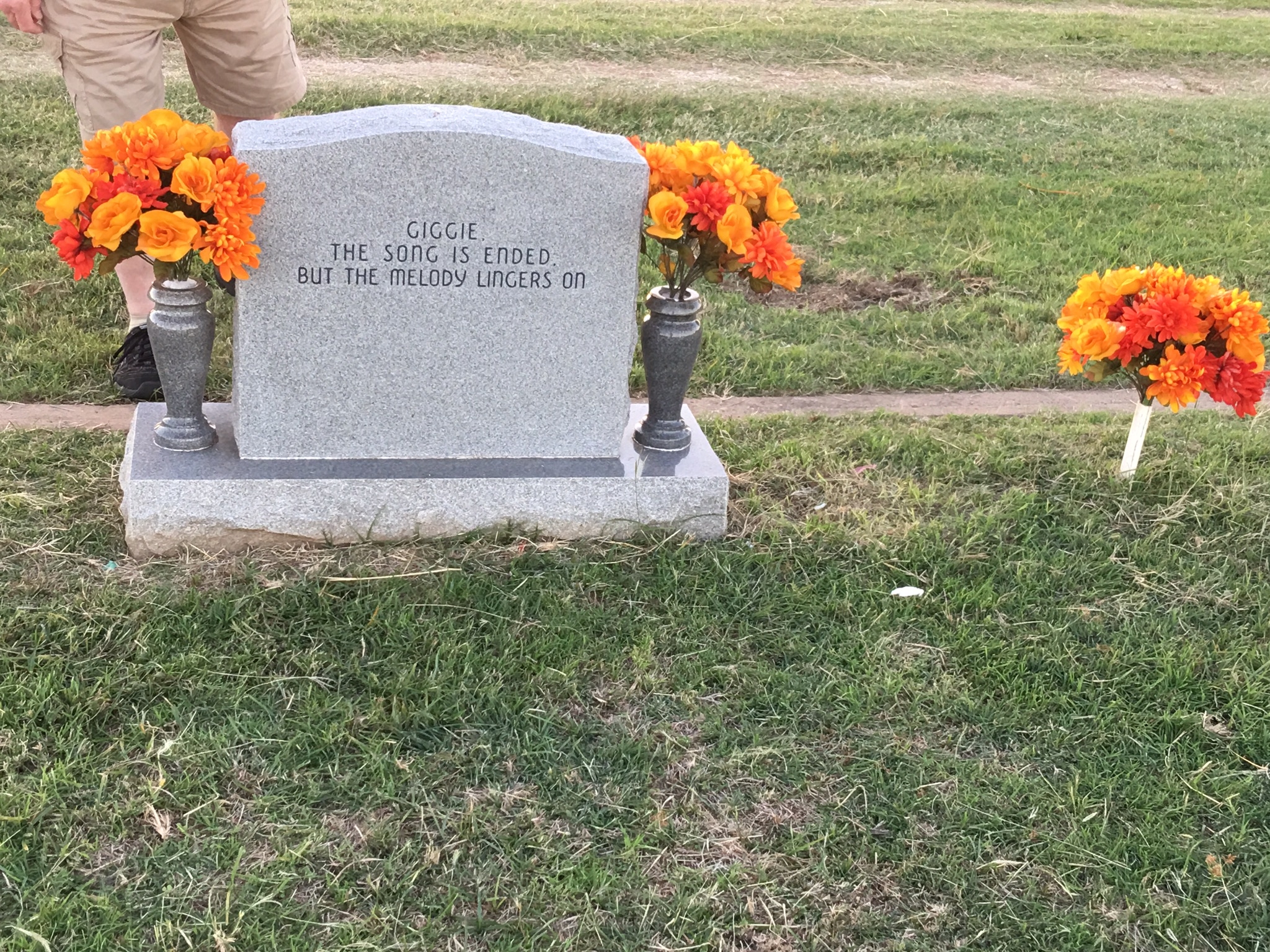 Alta Fay (Riddles) Pearce Grave