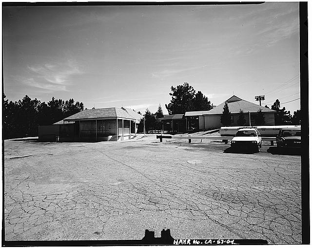 4. VIEW SHOWING MESS HALL-BARRACKS, LOOKING EAST Everett...