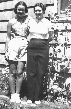 Lois & Connie Benning, Washington