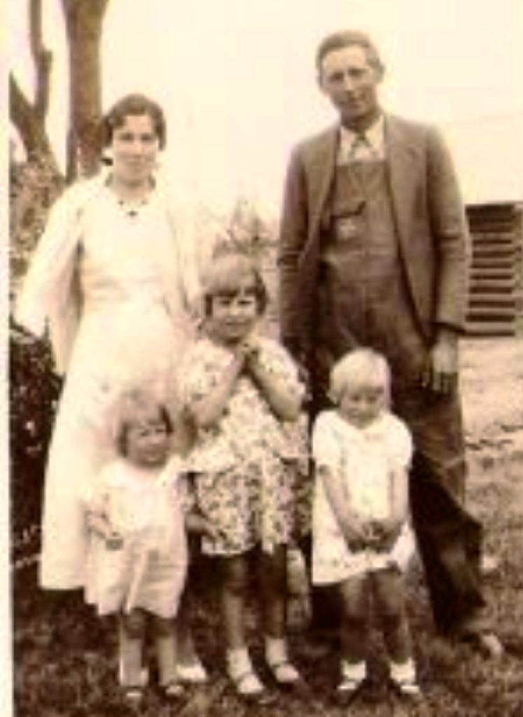 Irvin & Lovie Vinson Family, 1930's