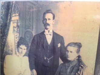 J.A., Minnnie, & Lizzie Pothan 