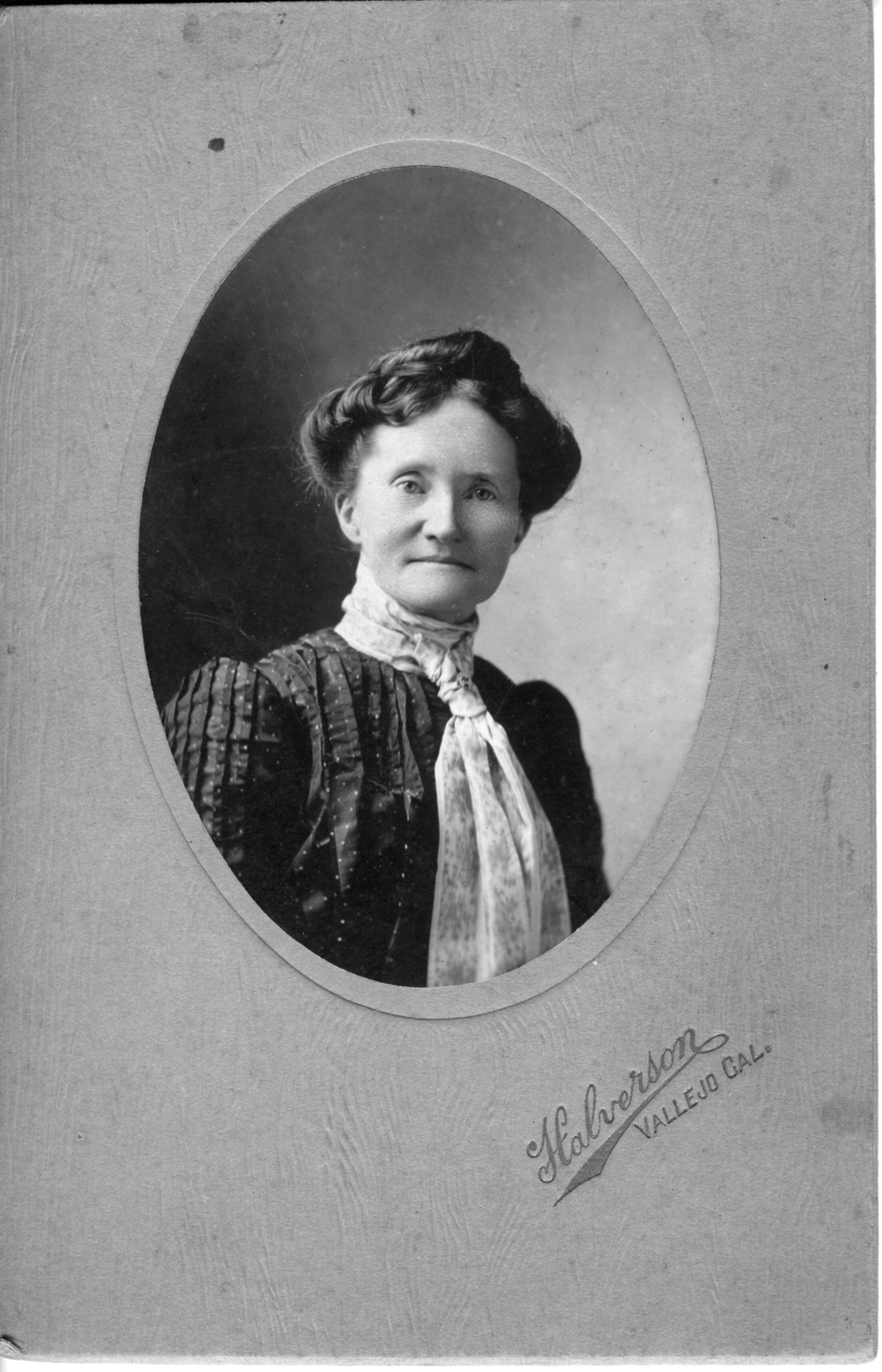 Laura  Wilson