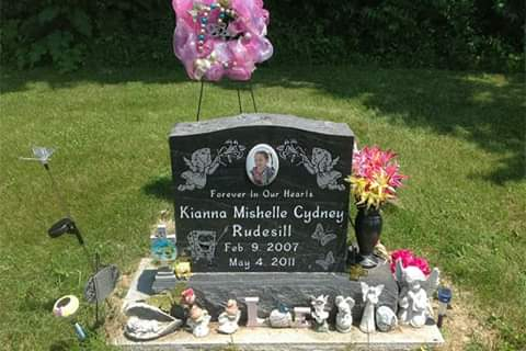 Kianna Rudesill Gravesite