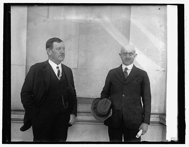 Rep. F. Menges of Pa. (left) & Rep. H.J. Pratt of N.Y.