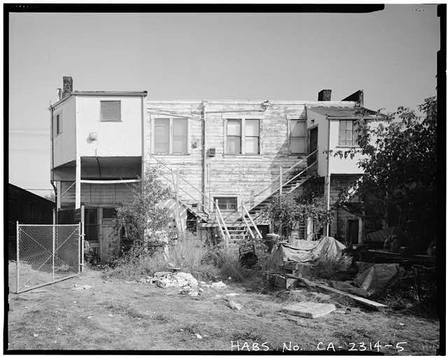 5. SOUTH SIDE, DAVIS-BYRNE BUILDING, LOOKING NORTH. -...