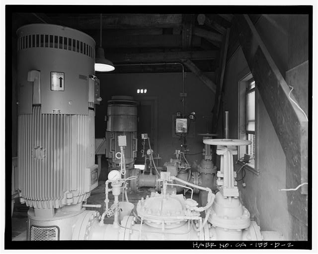2. VIEW OF SOUTH PUMP ROOM IN PUMP HOUSE (#1772), LOOKING...