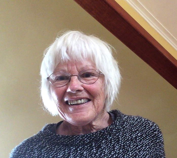 Lesley Maud Curtis
