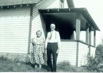 William & Sarah Gorbutt nee Baker at the farm on Irish Rd in Vassar Michigan