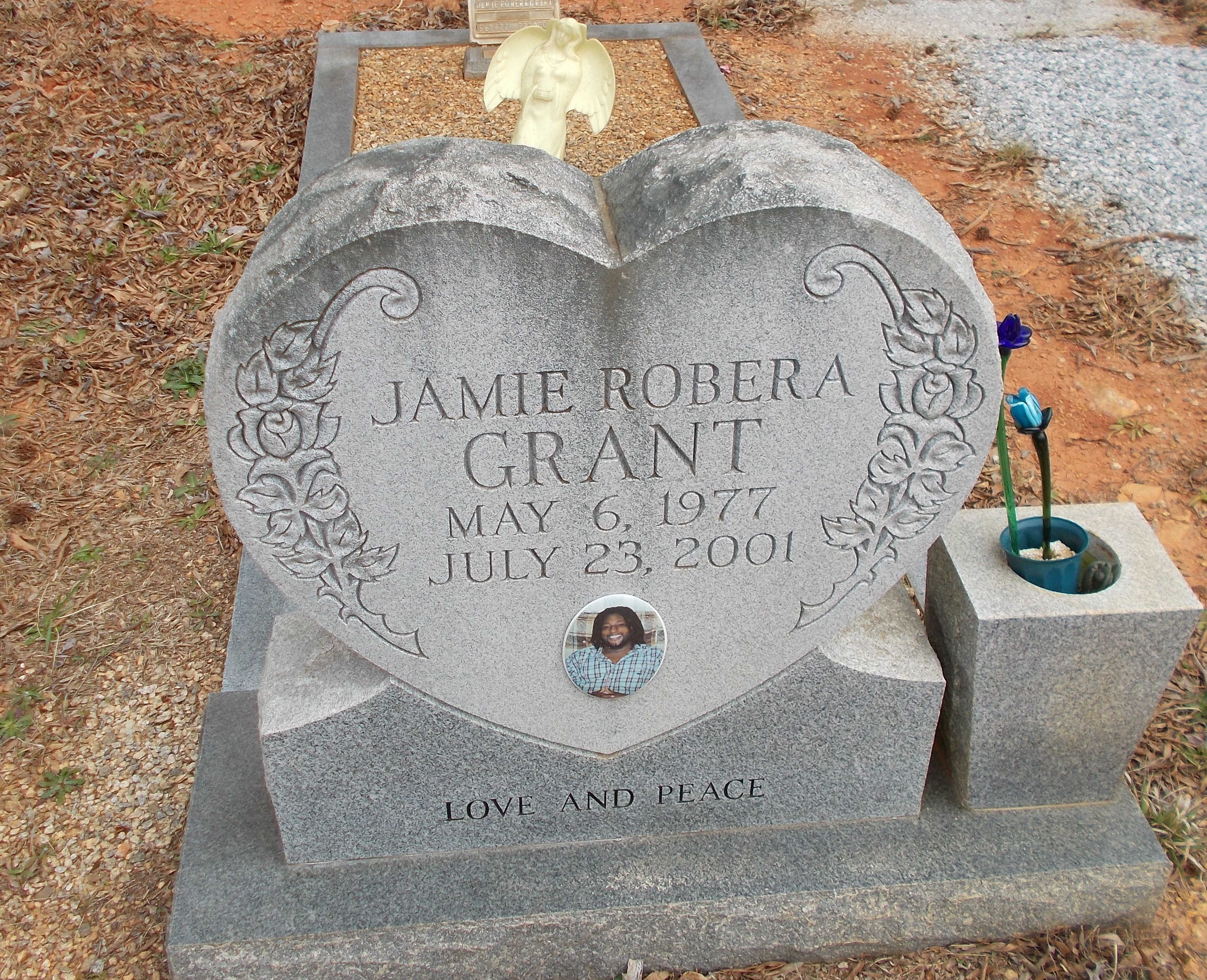 Jamie Robert Grant gravesite