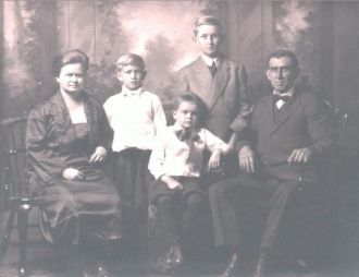 James Paxton Family of Ashland, OH