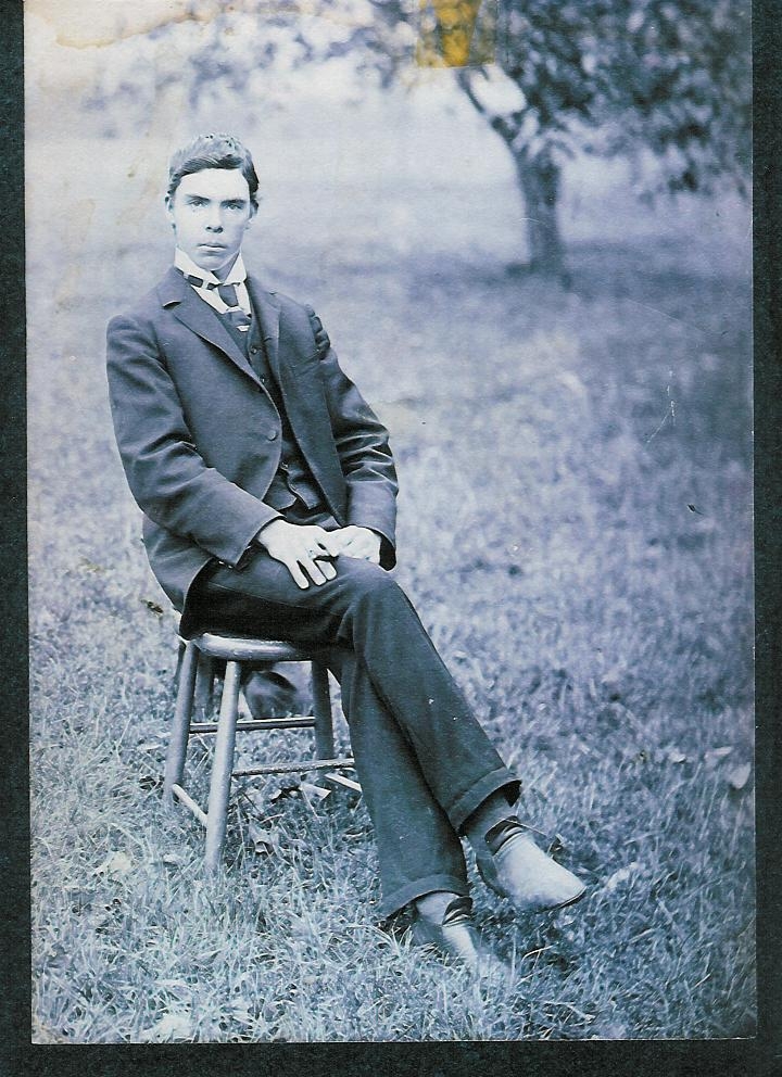 Clarence Salls age 18