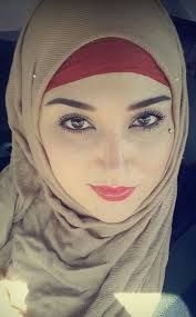 Loula  Benniche