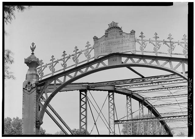 12. DETAIL VIEW OF BRIDGE PLATE - Boardman's Lenticular...