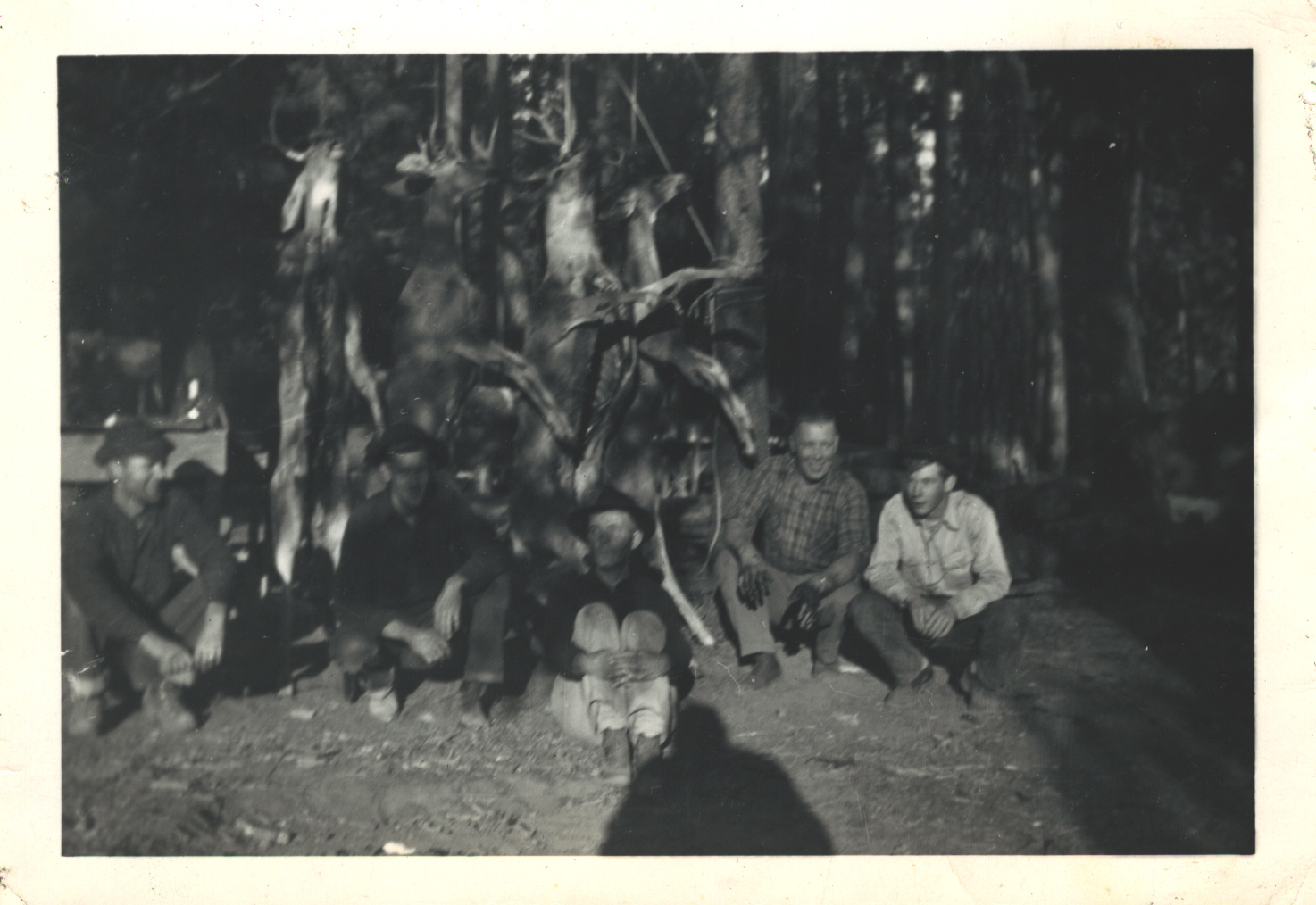 Hunting Party - 5 Men