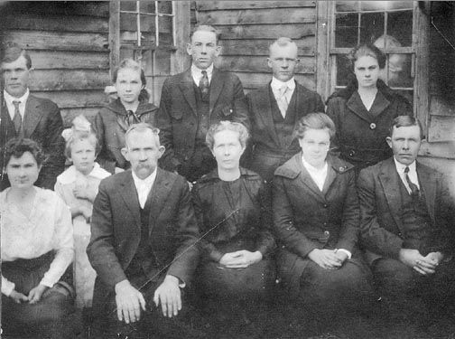 John & Lora Hamilton Family abt. 1918