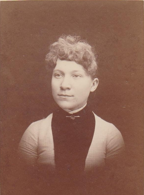 L.H. Phillips Photo of Unknown Woman