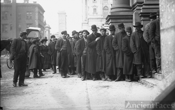 New York, 1908, Job Hunting