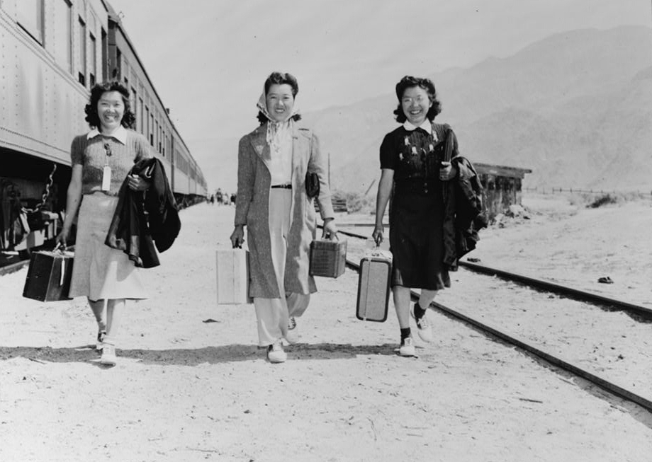 Manzanar transportation