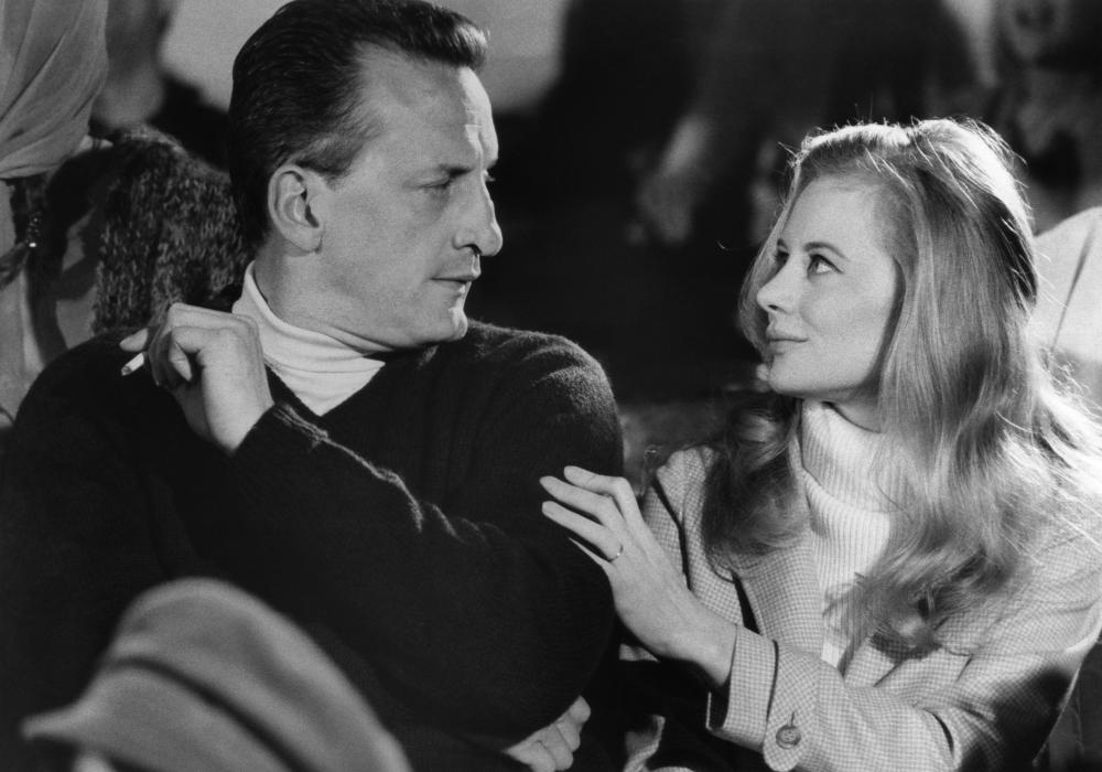 Shirley Knight