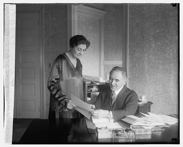 T.A. Smiddy & Mrs. A.L. MacFlat, 12/1/25