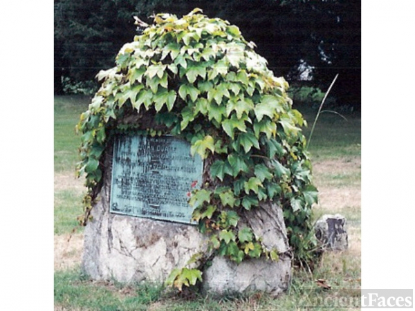 Deacon John Doane Memorial