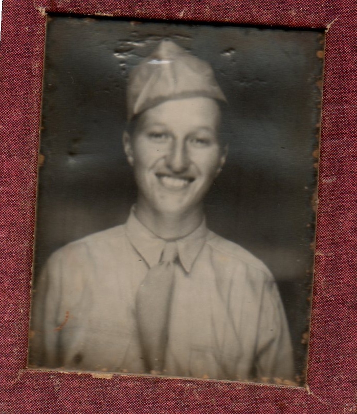 Travis Tullos, 1945