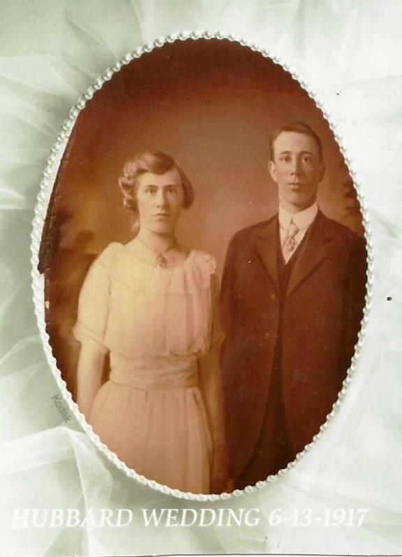 Blythe & Tessie (Schlichting) Hubbard, Wisconsin 1917