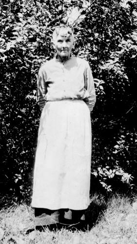 Elnora (Kerr) Barringer, 1920s