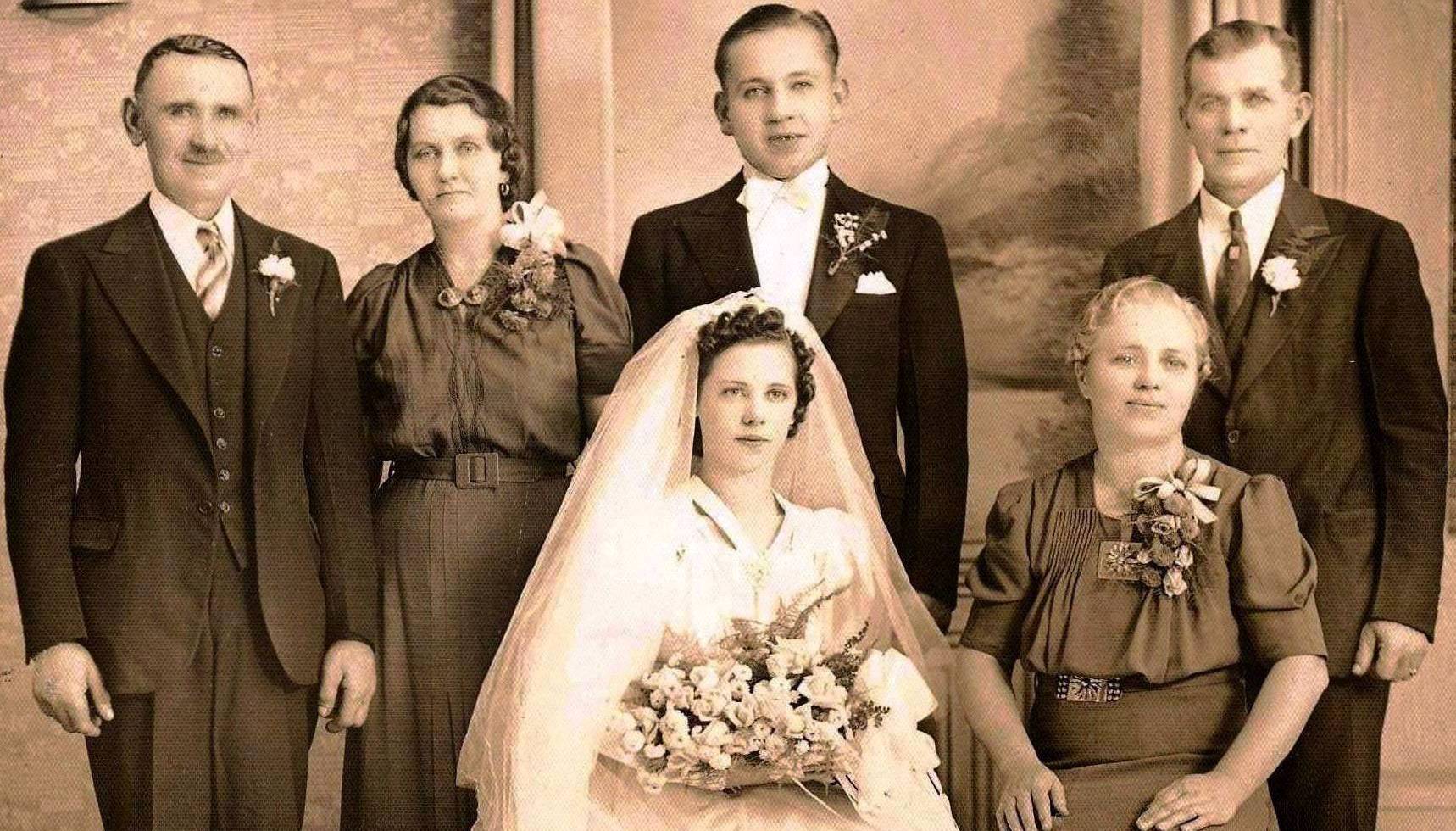 John Niziol and Angeline Orwatt Wedding 18 Nov 1939