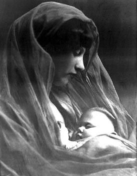 Dorothy Ferguson Kroetch with Baby Elaine Kroetch