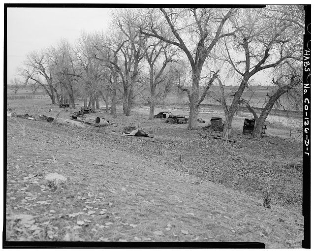 Trash dump and setting Wellenkotter Ranch, Dump, 112th...
