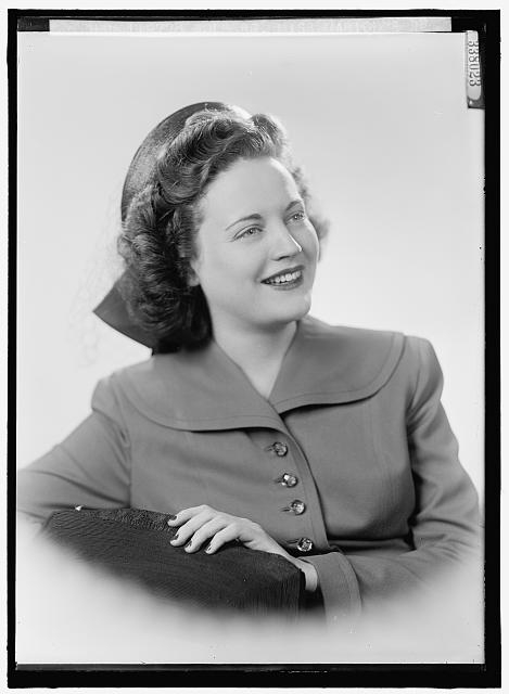 WOLBERG, MARION E., MISS. PORTRAIT