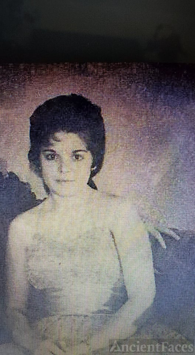 Donna Louise Stephenson (Clark)