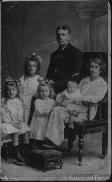 Kathleen Patricia (Armstrong) Rawlings family