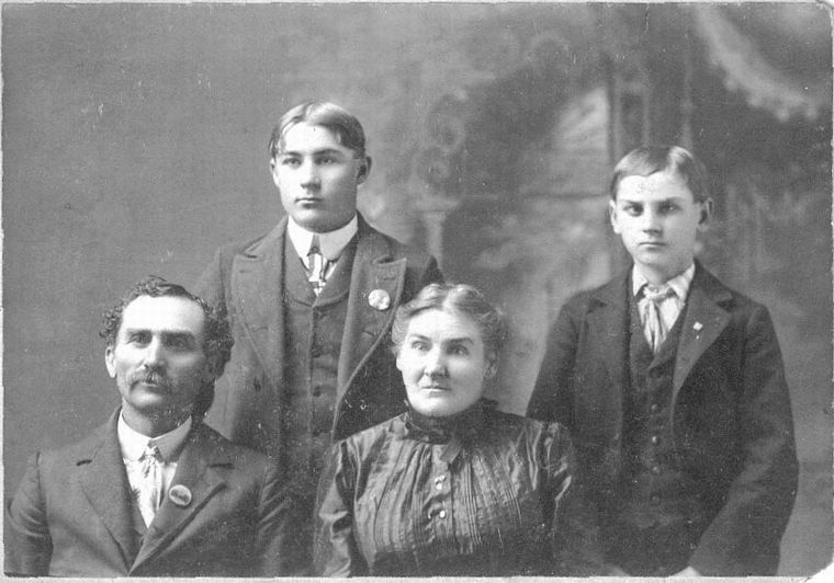Hancock Family 1895