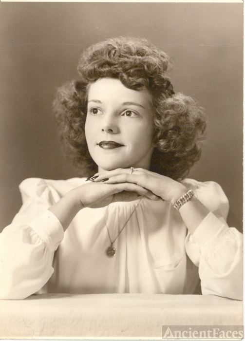 Pauline (Vink) Weaver, Michigan 1934