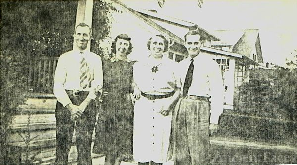 Dreman and Laburda Families, 1942