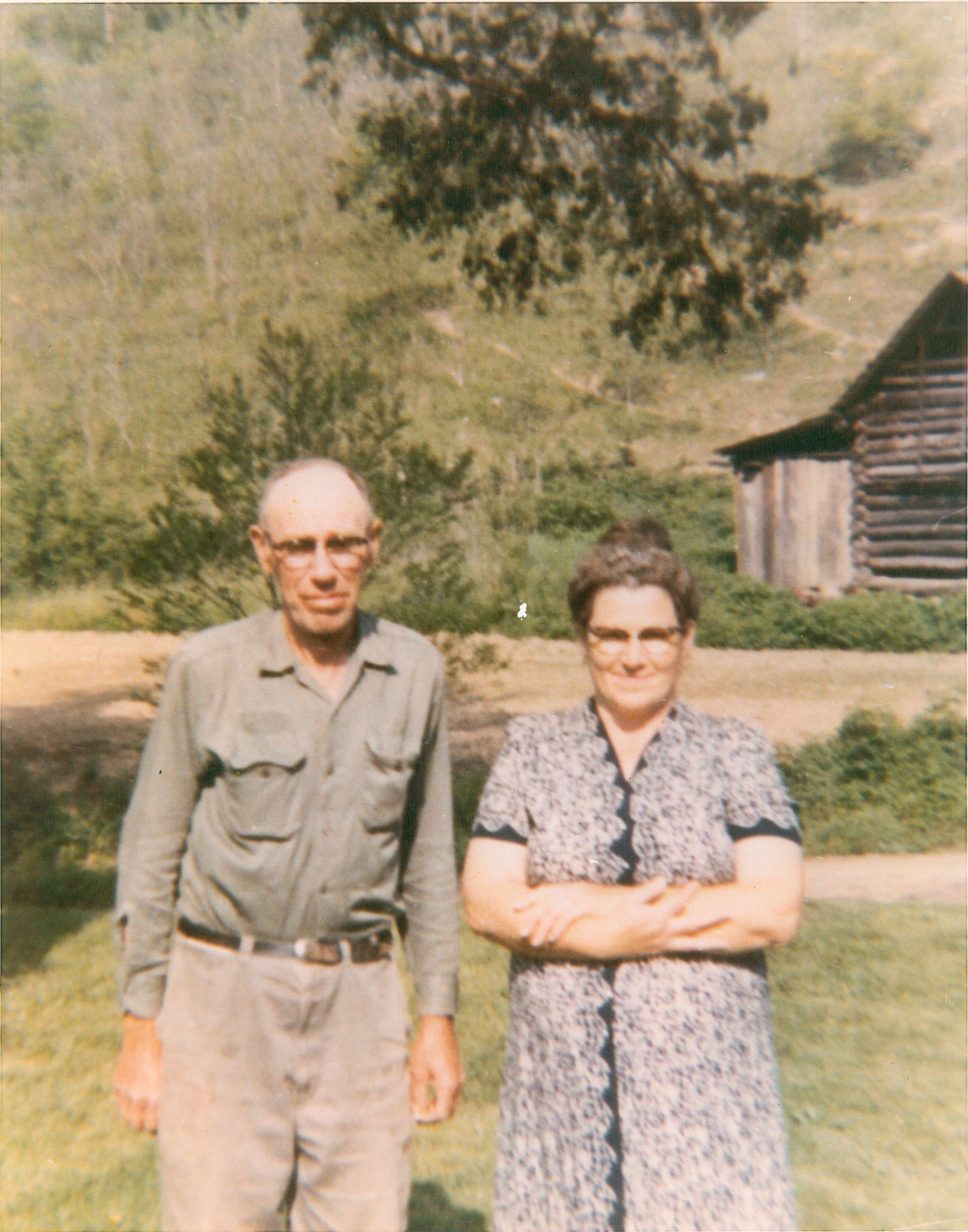 Zader & Elva (Deskins) Fraley, KY 1967