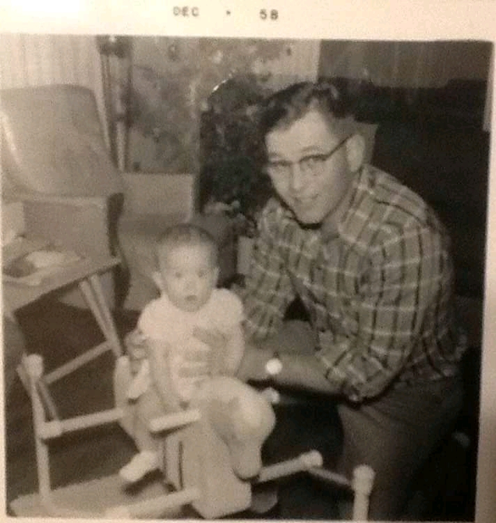 Bernard E Bartlett