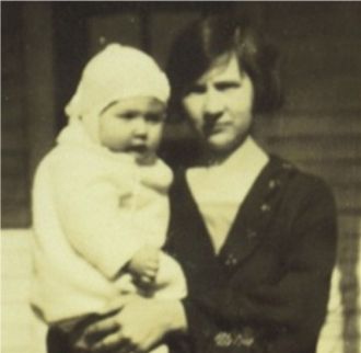Pearl Fleming Cobb and daughter Theda