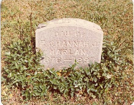 Katie Harlan gravestone