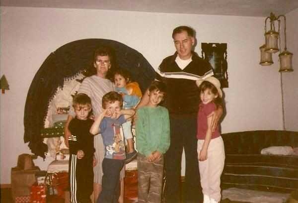 Barbara L. (Schnepp) Hulet and Robert Gene Hulet with their grandchildren,  Adam, Angel, Joe, Al jr and Nikita