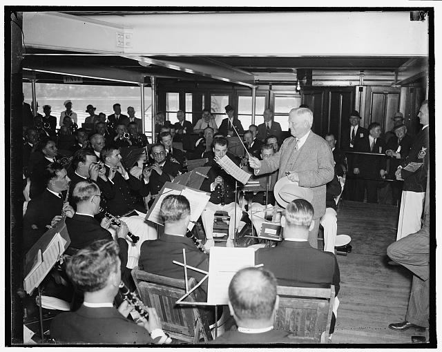 Vice President does a "Rudy Vallee." Quantico, Va., May...